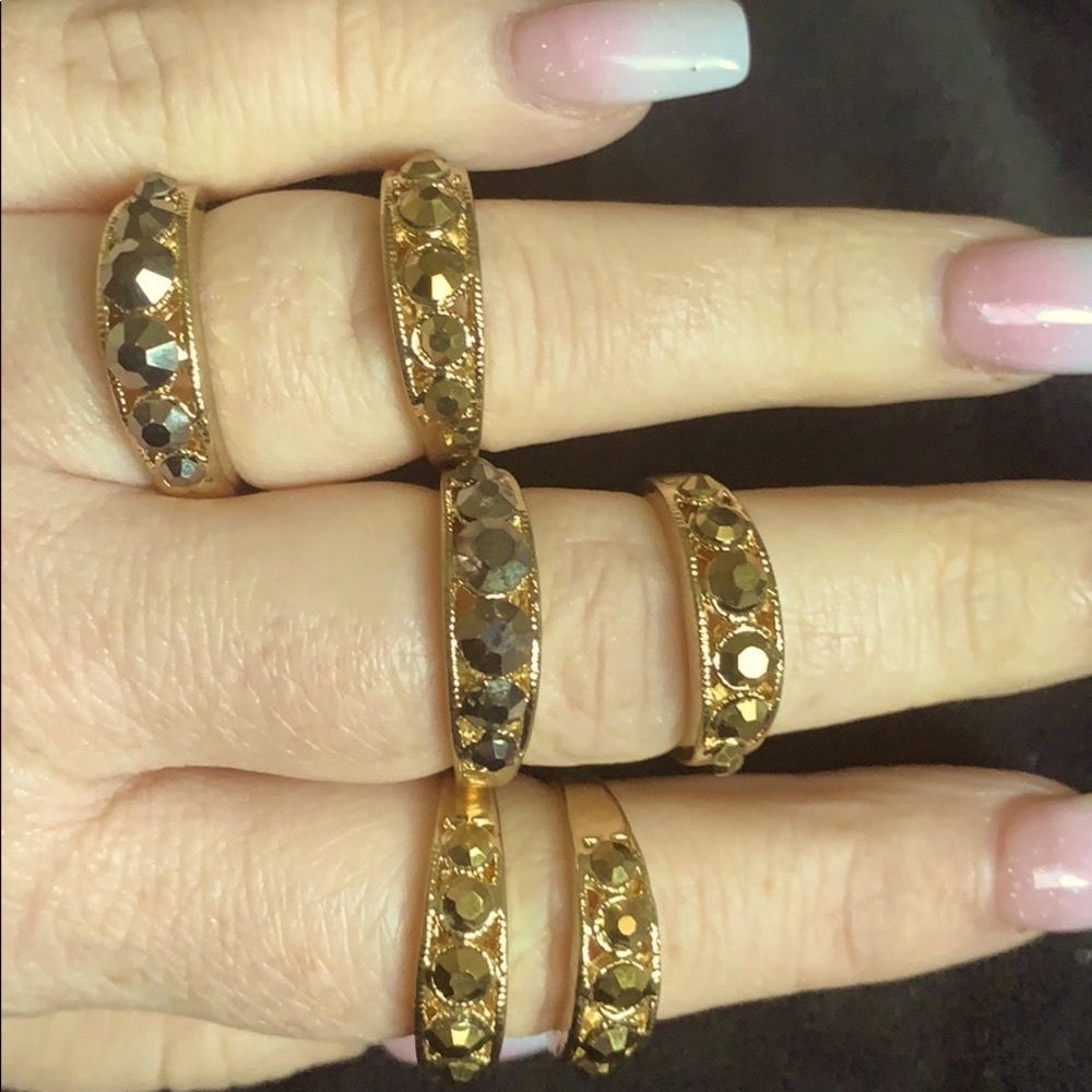 Gorgeous High-quality stackable ring set - Picture 5 of 10